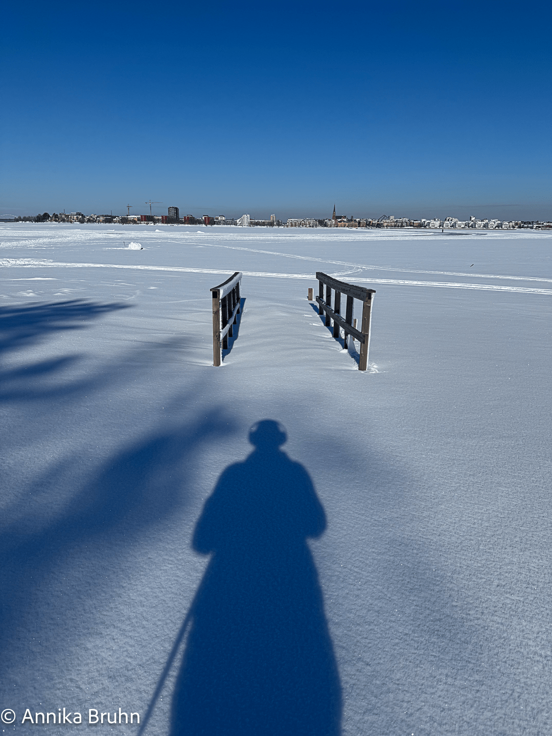 Schattenspiel am Steg
